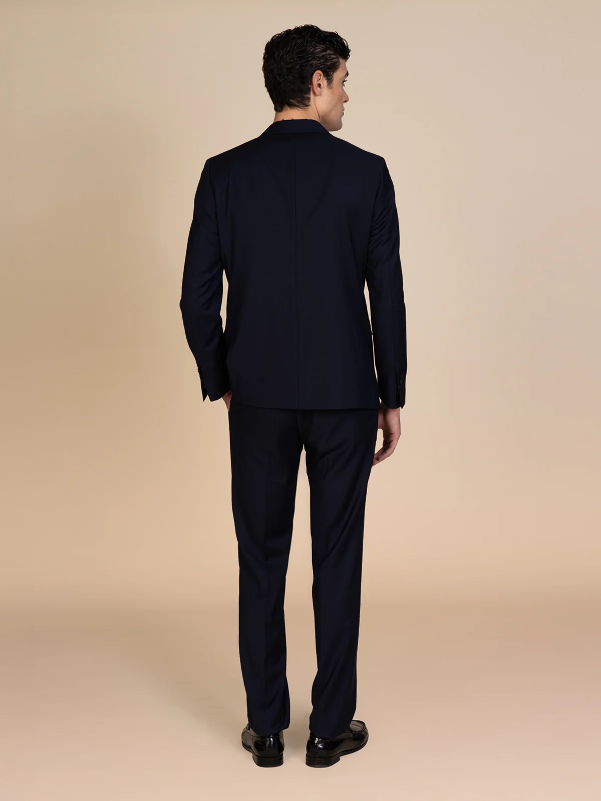 Abito Uomo - Image 4