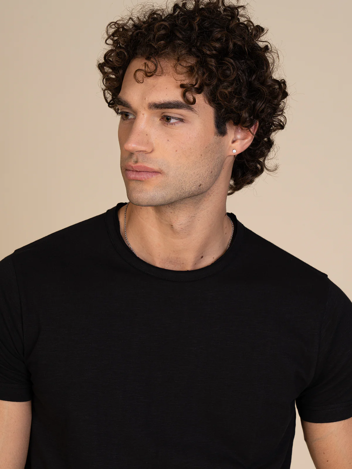 T-Shirt collo taglio vivo - Image 19