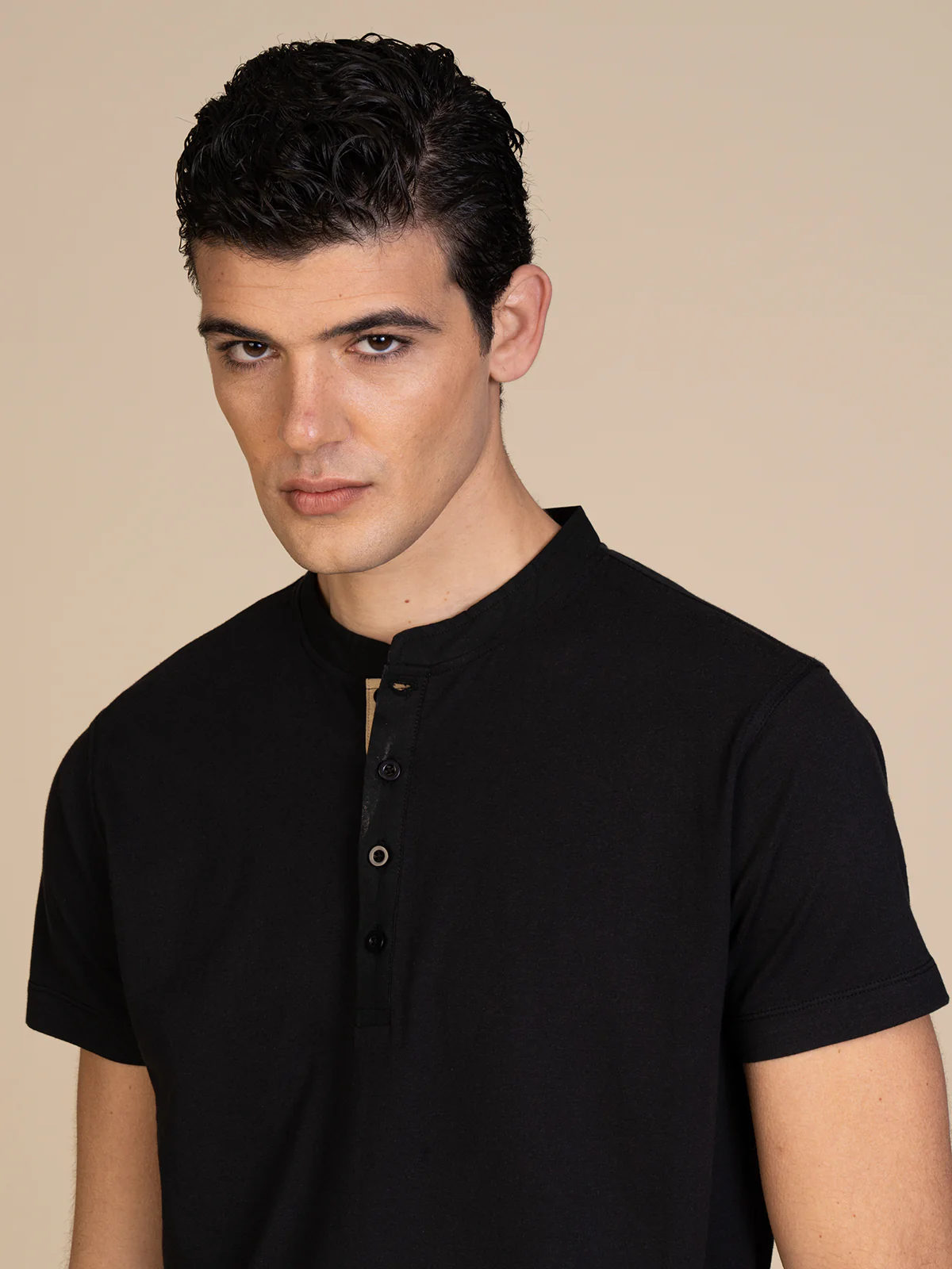 T-Shirt collo serafino - Image 11