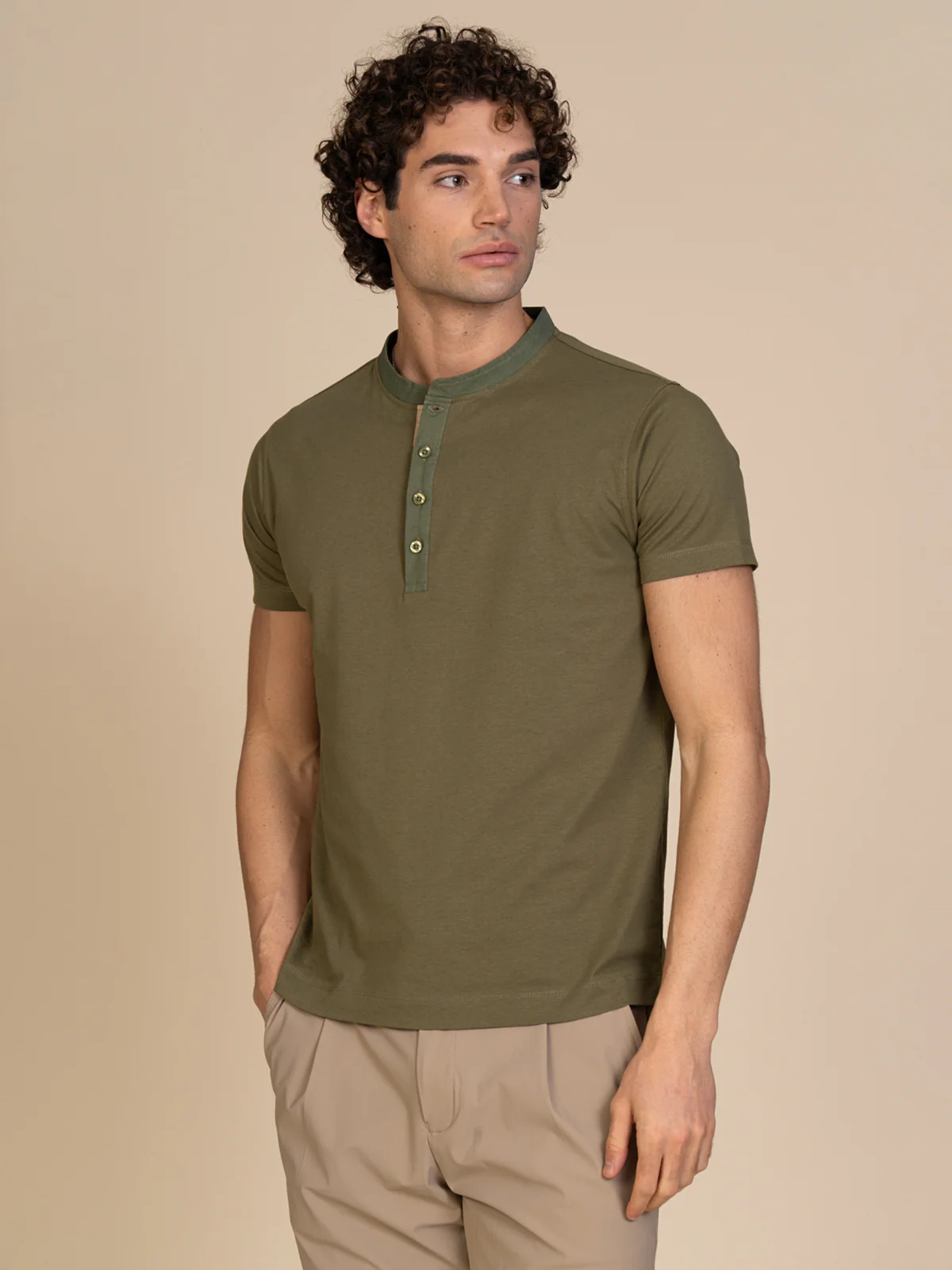 T-Shirt collo serafino - Image 14