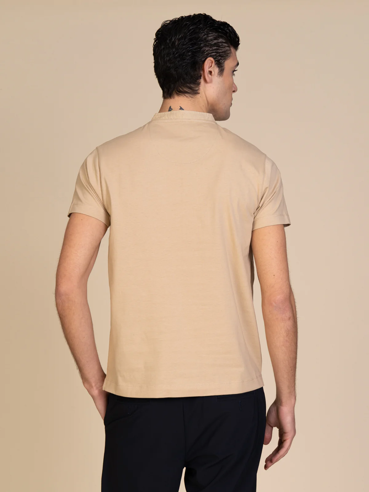 T-Shirt collo serafino - Image 20