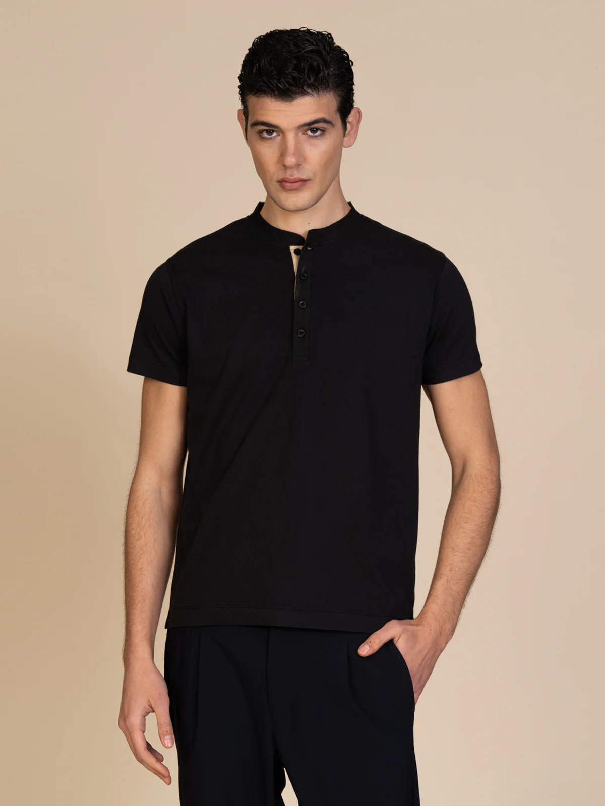 T-Shirt collo serafino - Image 9