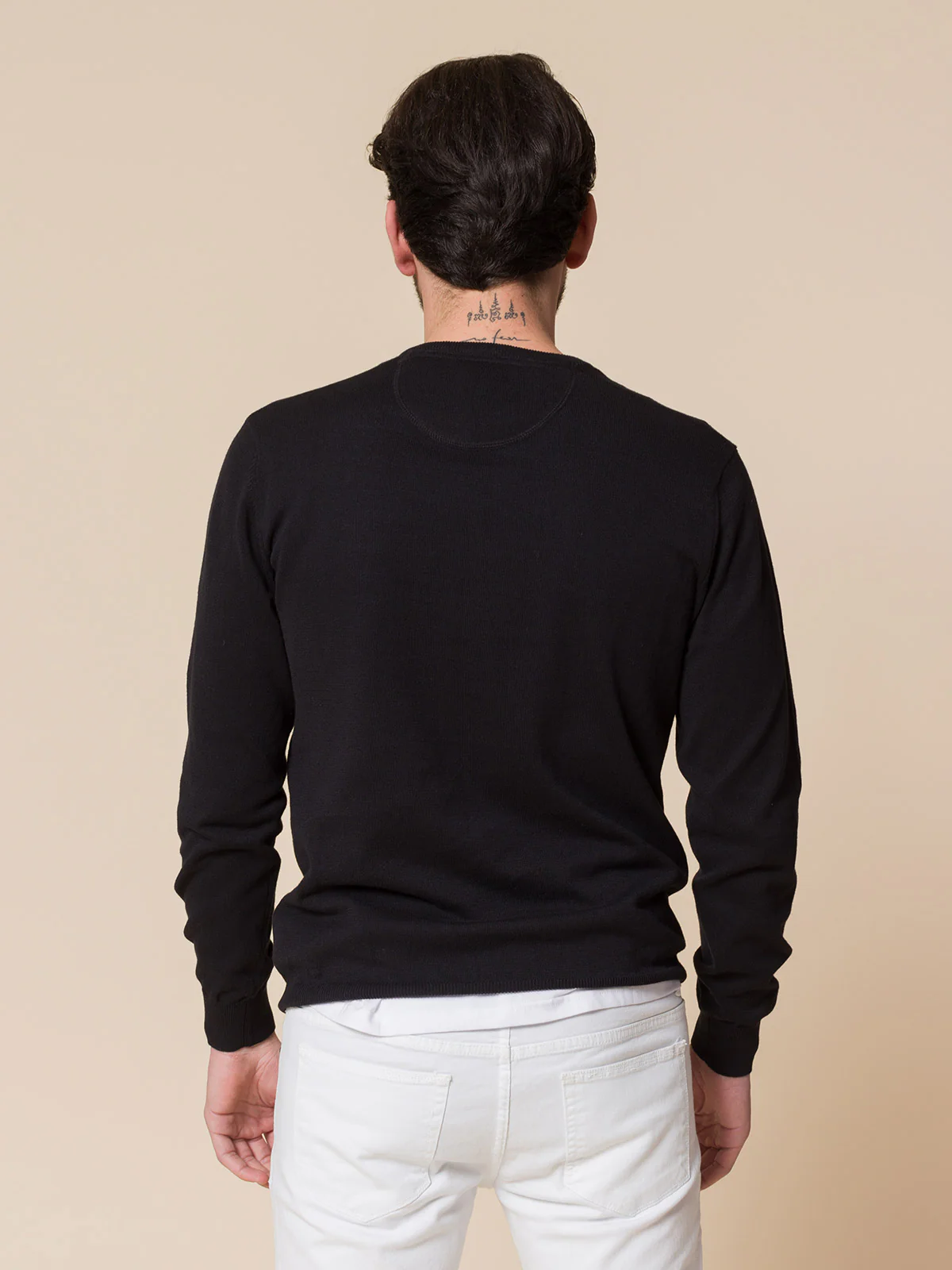 Maglia basic collo a V - Image 10