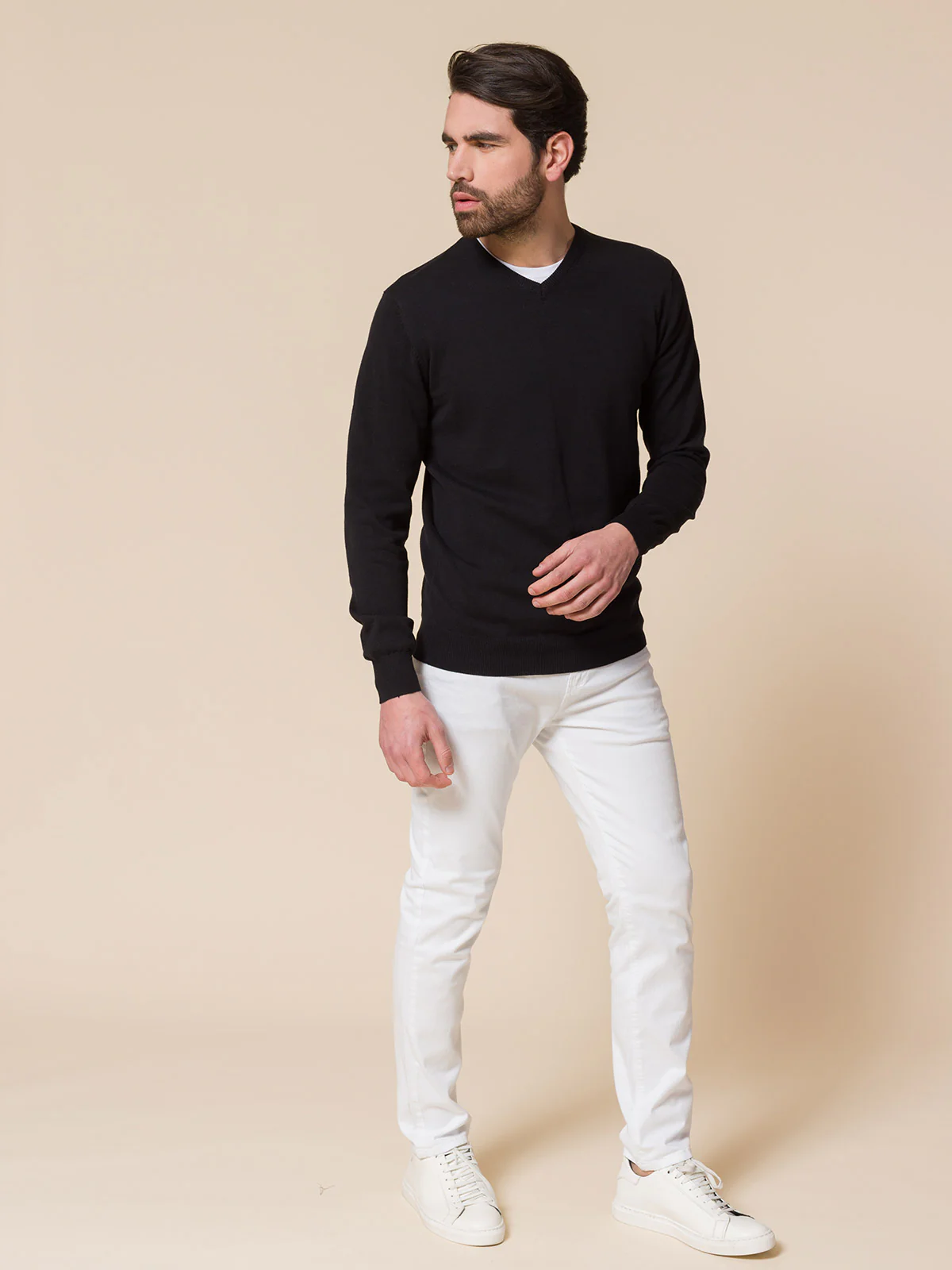 Maglia basic collo a V - Image 11