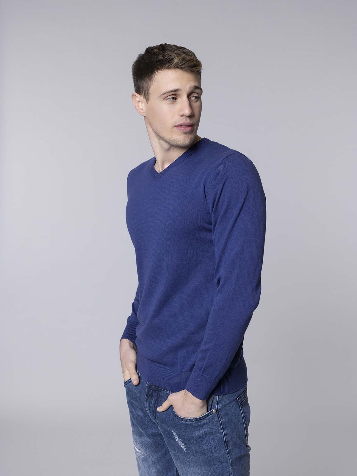 Maglia basic collo a V - Image 14