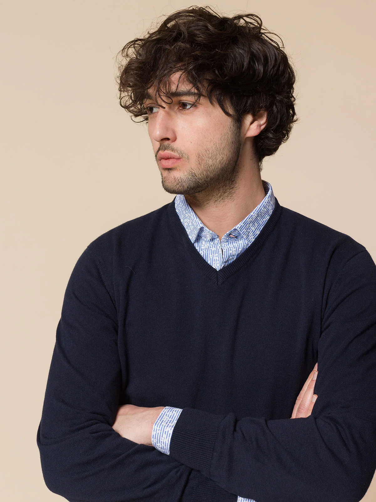 Maglia basic collo a V - Image 3